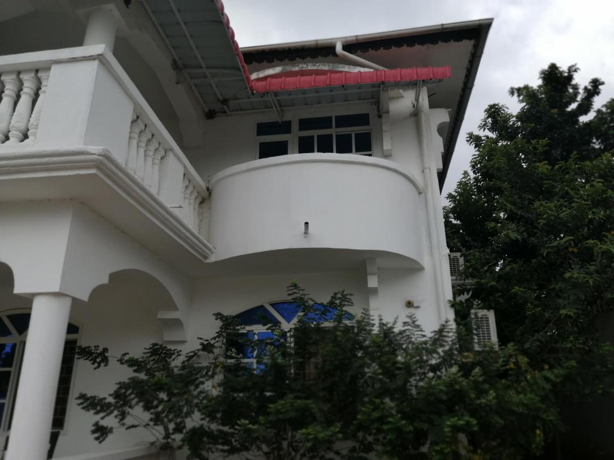 Salhiya Lodge ザンジバルシティ エクステリア 写真