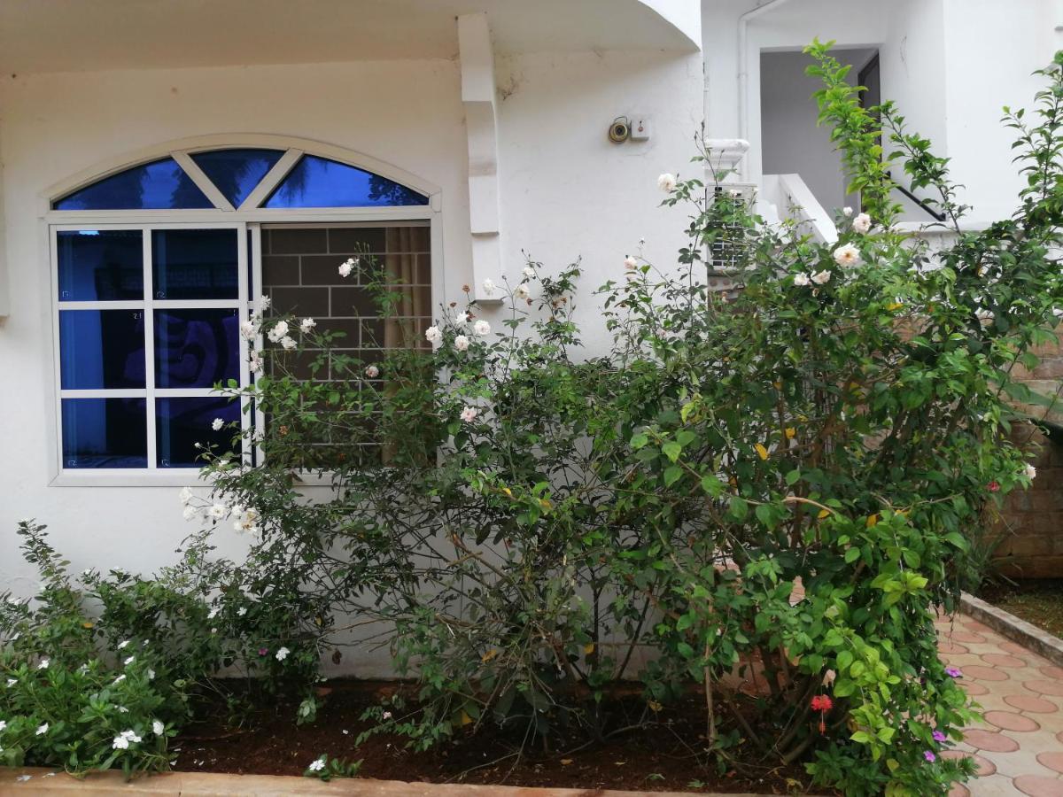 Salhiya Lodge ザンジバルシティ エクステリア 写真