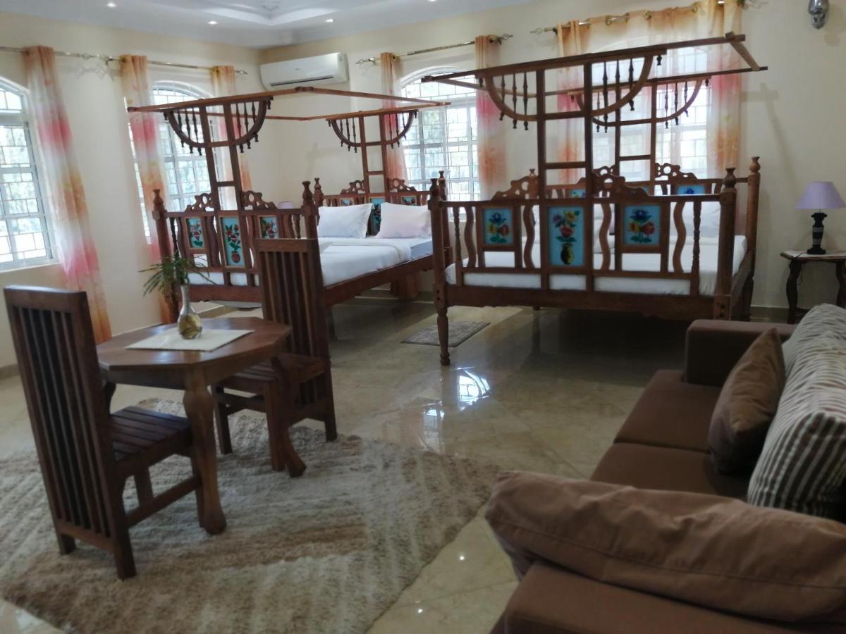Salhiya Lodge ザンジバルシティ エクステリア 写真