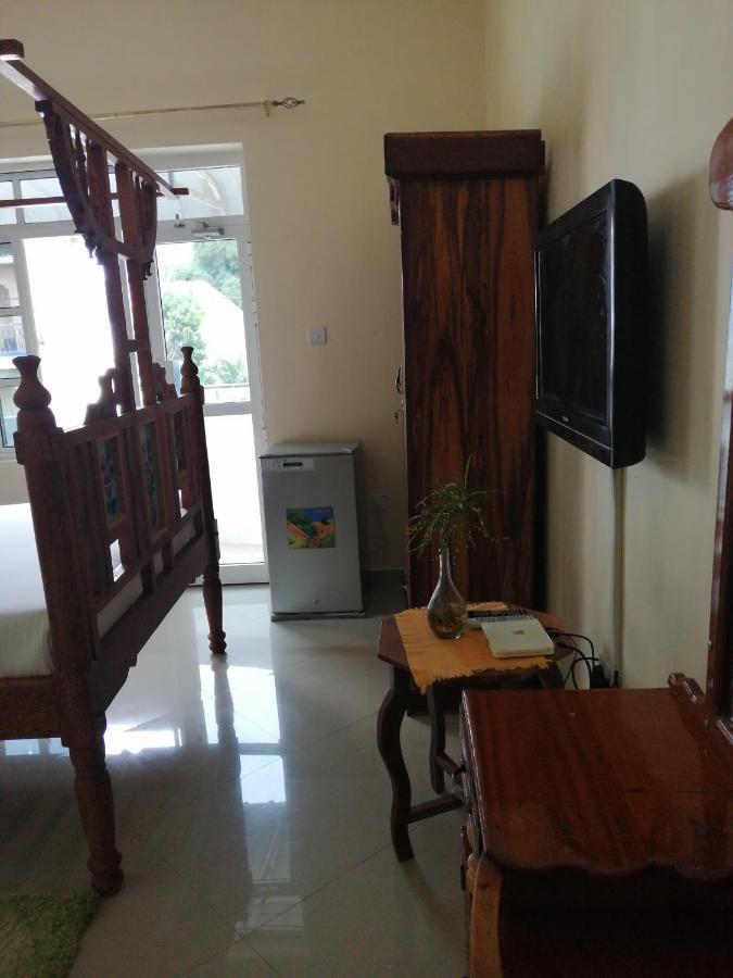 Salhiya Lodge ザンジバルシティ エクステリア 写真