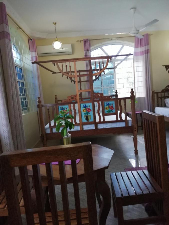 Salhiya Lodge ザンジバルシティ エクステリア 写真